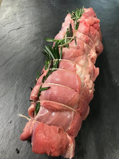 Produktfoto zu Lamm-Rosmarin-Braten gerollt